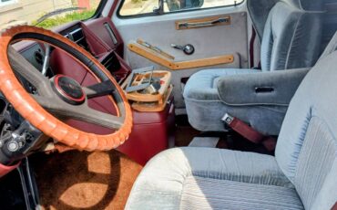 Gmc-rally-wagon-1990-7