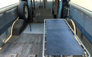 Gmc-rally-wagon-1992-blue-10