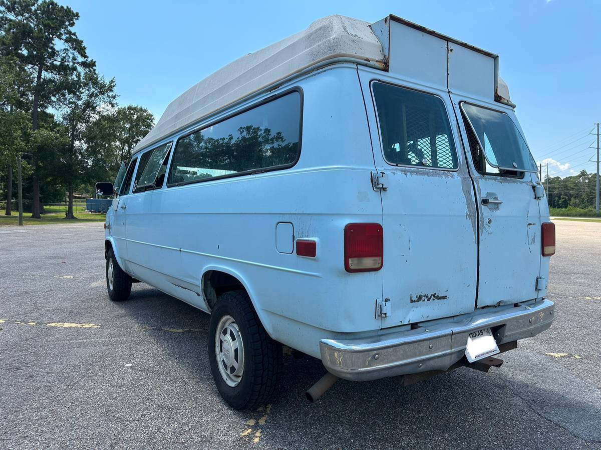 Gmc-rally-wagon-1992-blue-2