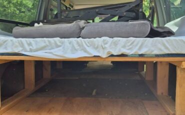 Gmc-rally-wagon-van-g2-1993-12