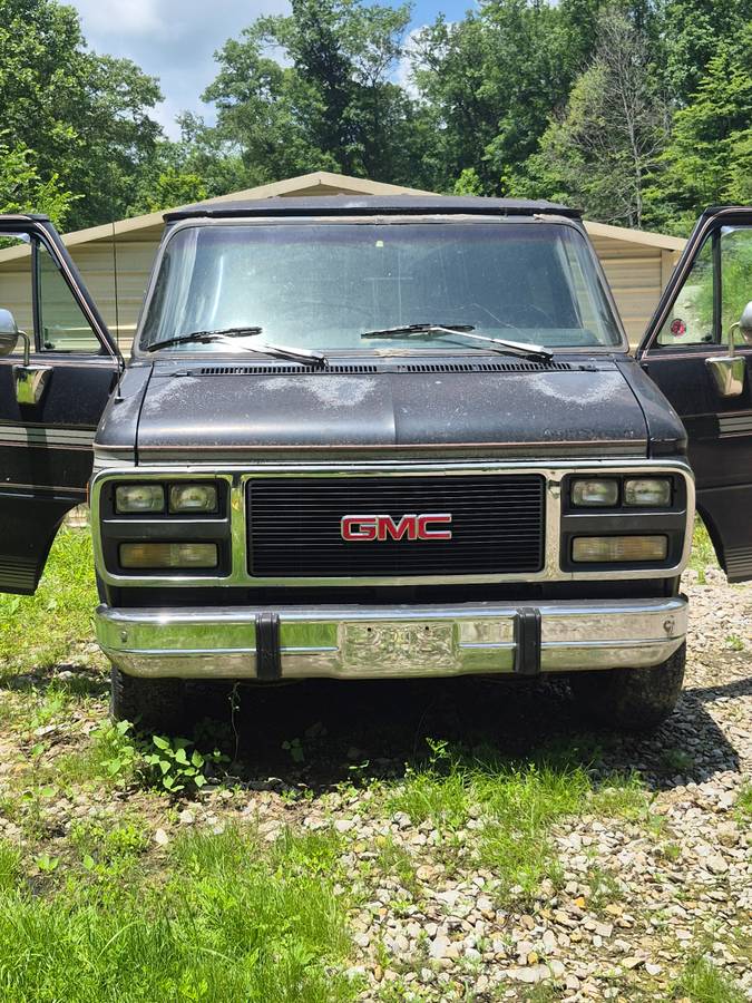 Gmc-rally-wagon-van-g2-1993-7