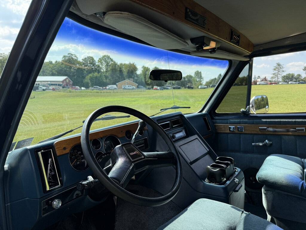 Gmc-rally-wagonvan-1987-blue-16