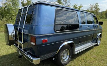 Gmc-rally-wagonvan-1987-blue-2