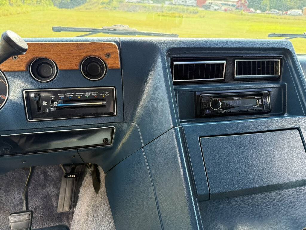 Gmc-rally-wagonvan-1987-blue-20