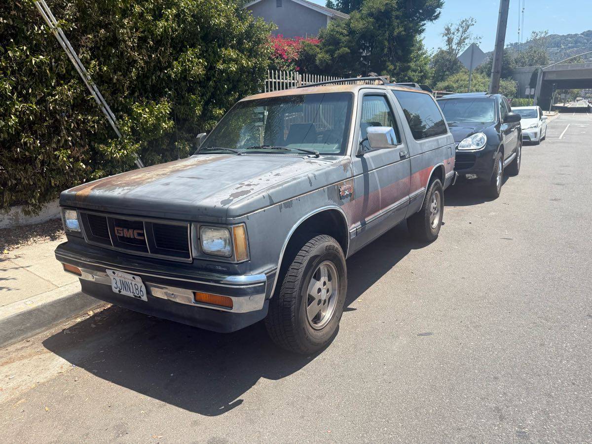 Gmc-s-15-jimmy-1986-1
