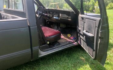 Gmc-s15-1985-black-4
