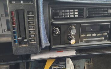Gmc-s15-sierra-classic-1986-12
