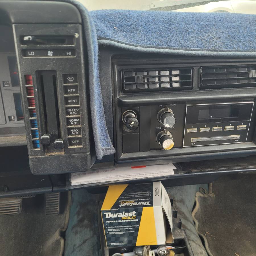 Gmc-s15-sierra-classic-1986-12