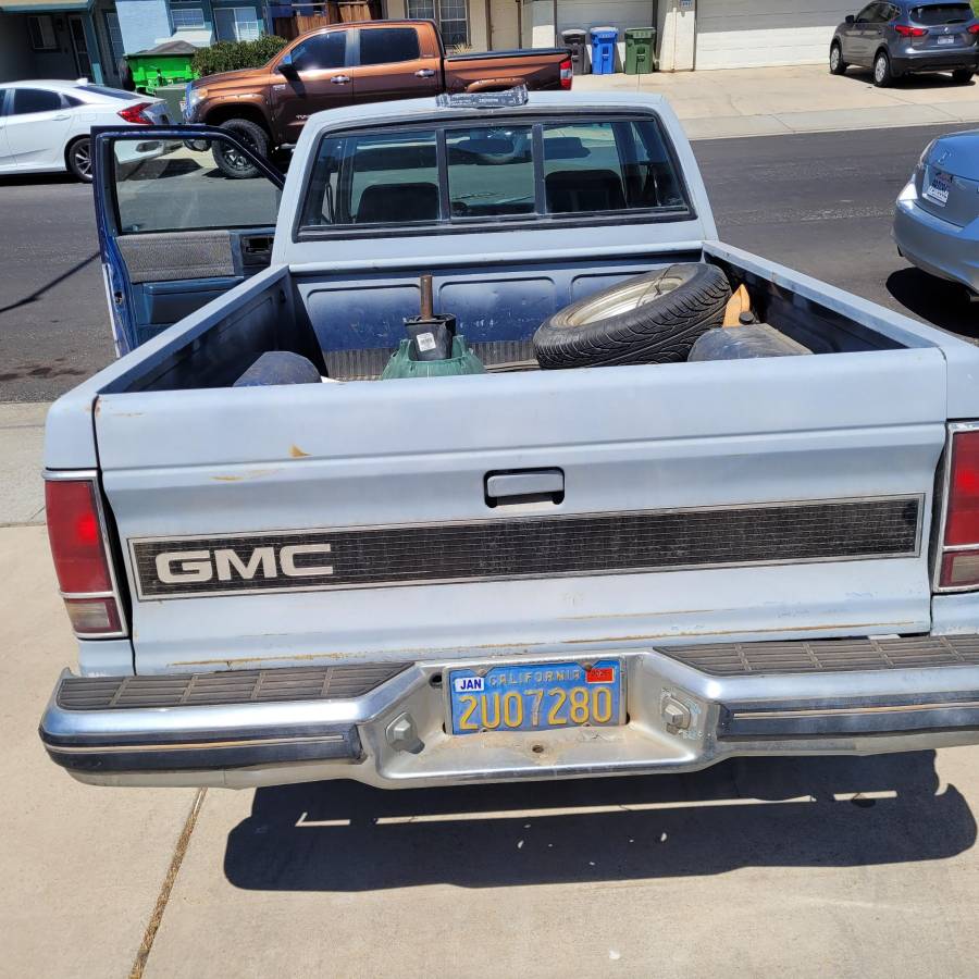 Gmc-s15-sierra-classic-1986-5