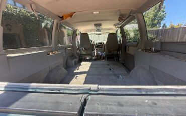 Gmc-safari-12-ton-nominal-1995-green-7