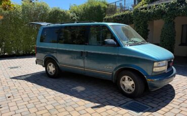 Gmc-safari-12-ton-nominal-1995-green-9