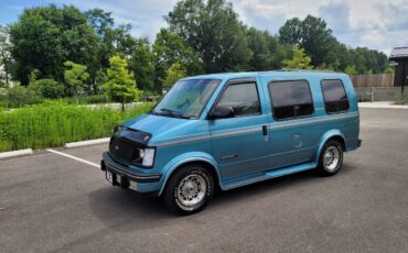 Gmc-safari-1994-blue-1