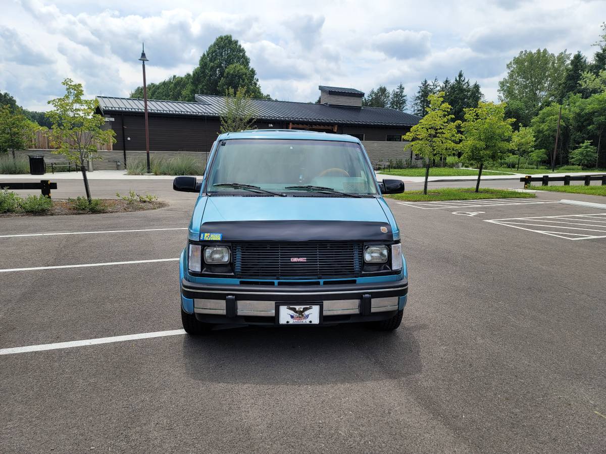 Gmc-safari-1994-blue-12
