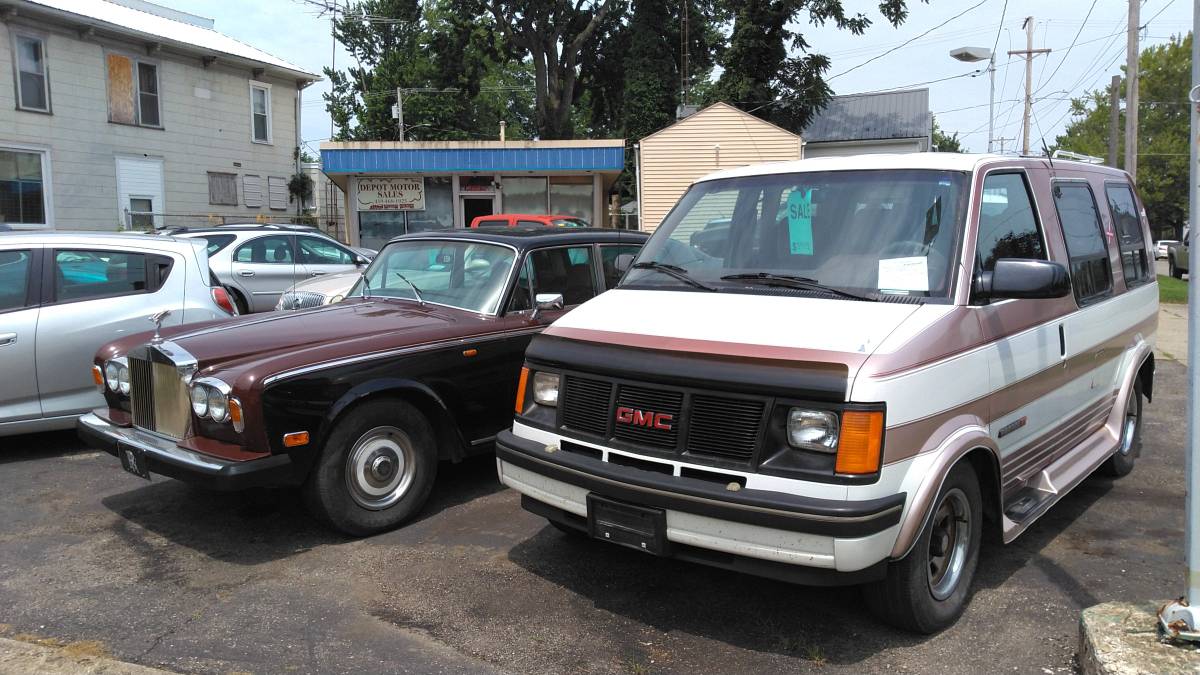Gmc-safari-van-1991-white
