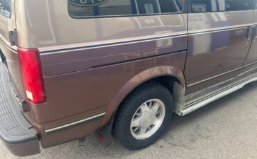Gmc-safari-van-1995-10
