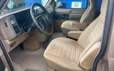 Gmc-safari-van-1995-8