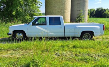 Gmc-sierra-1-ton-nominal-1993-white-4