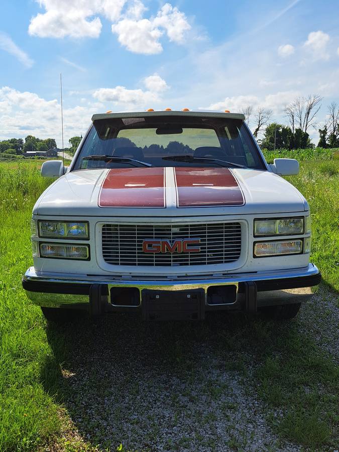 Gmc-sierra-1-ton-nominal-1993-white-5