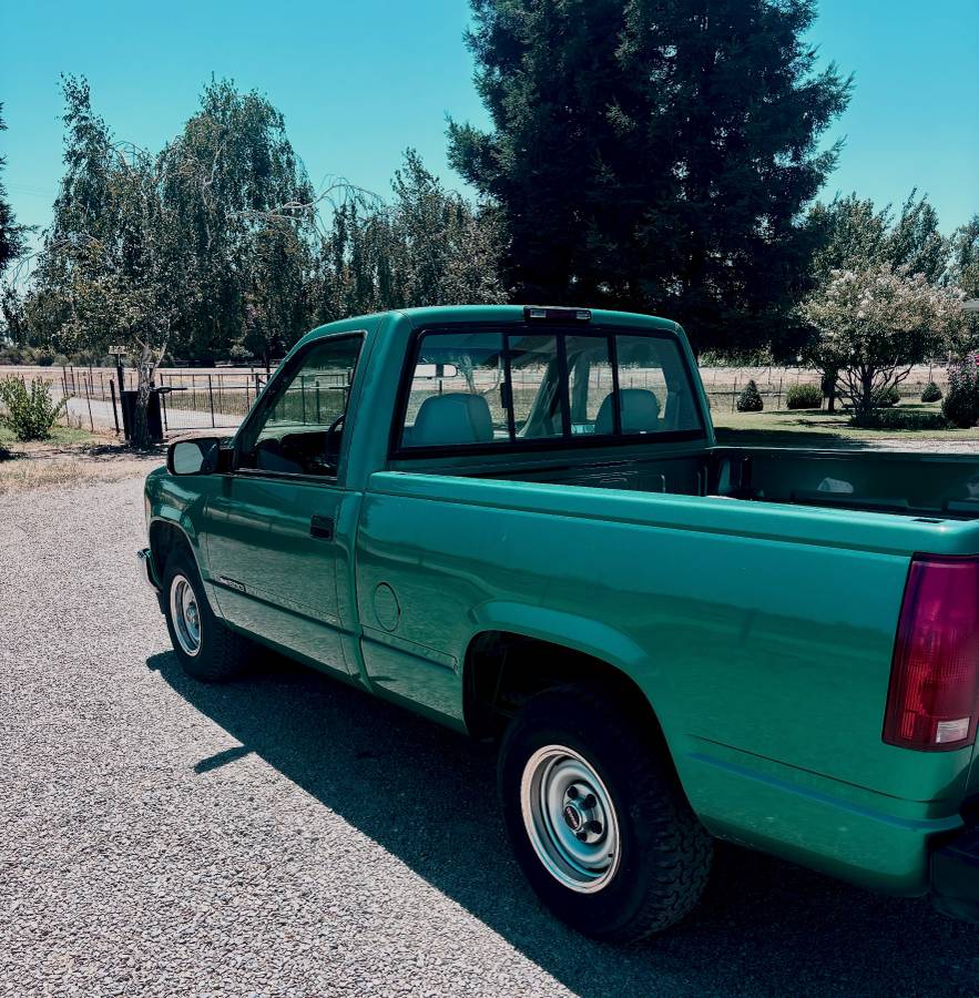 Gmc-sierra-12-ton-1995-green-2