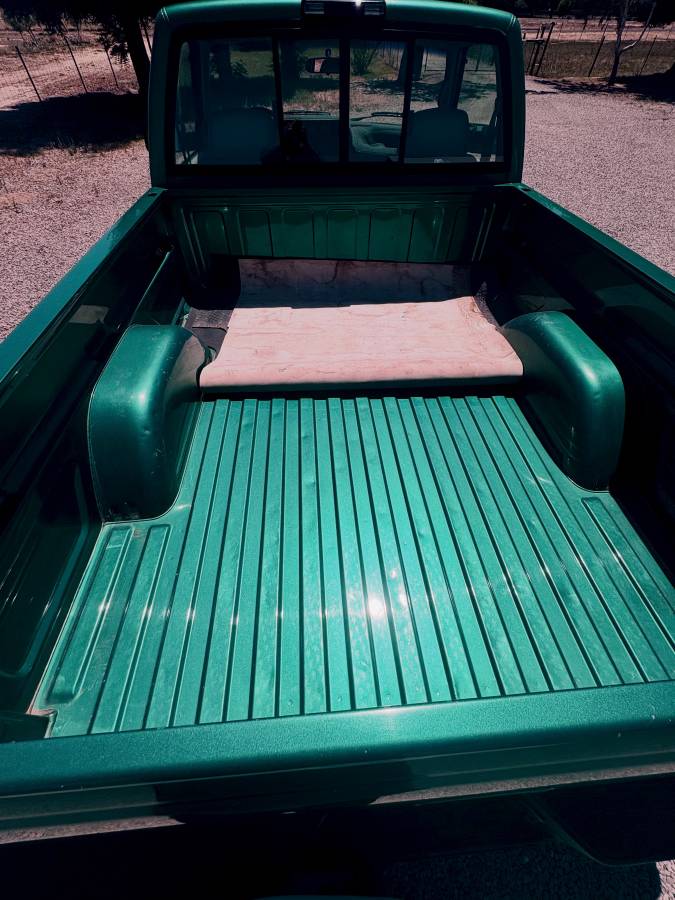 Gmc-sierra-12-ton-1995-green-6