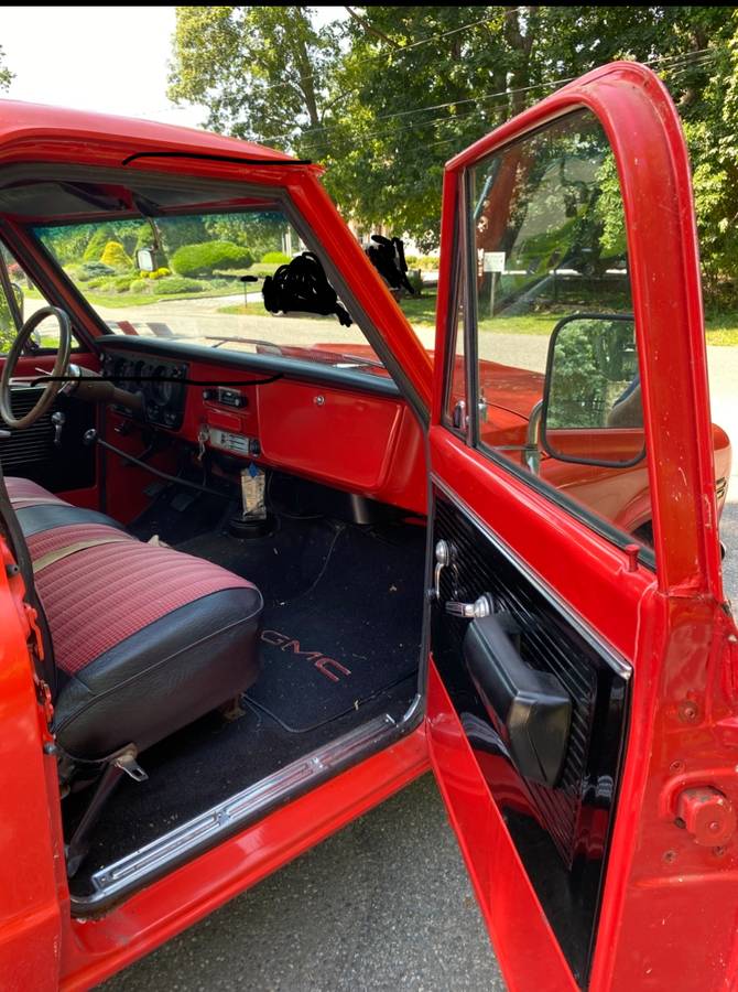 Gmc-sierra-1500-1968-8