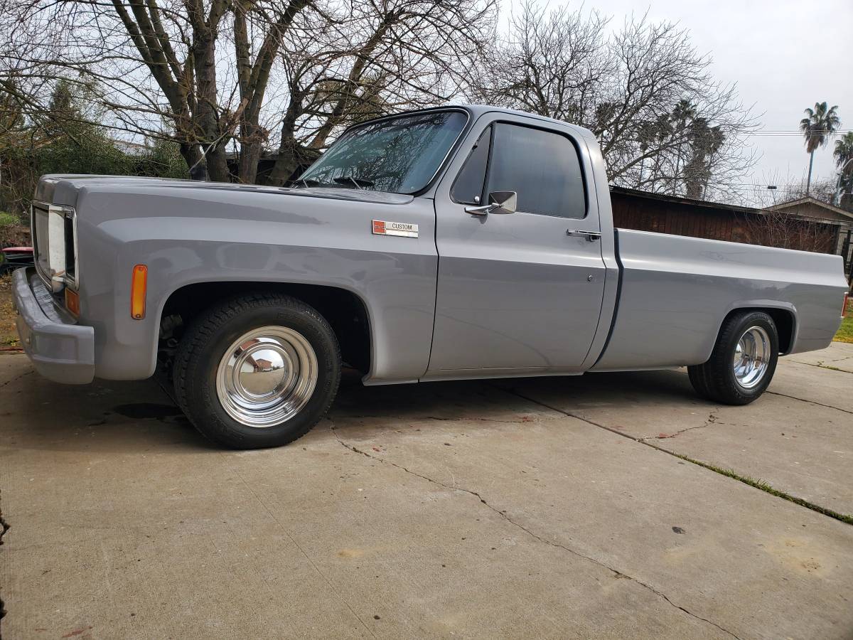 Gmc-sierra-1500-1974-2