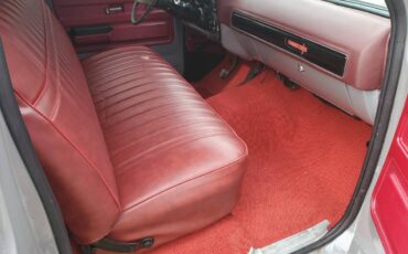 Gmc-sierra-1500-1974-5
