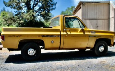 Gmc-sierra-1500-1975-yellow-12