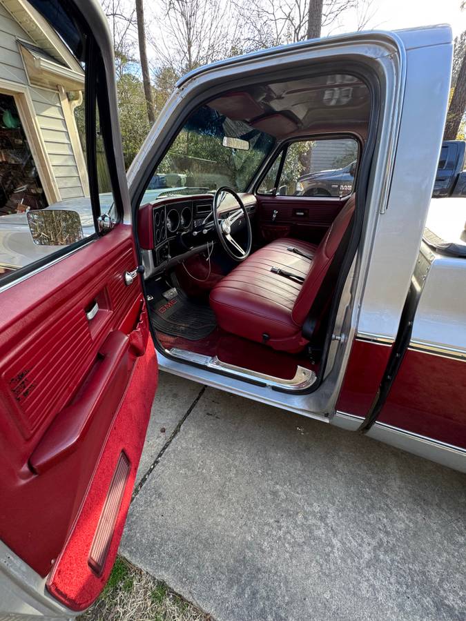 Gmc-sierra-1500-1979-silver-4