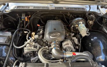 Gmc-sierra-1500-1979-silver-7