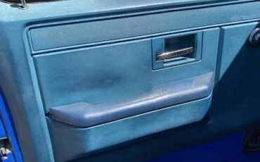 Gmc-sierra-1500-1982-blue-11
