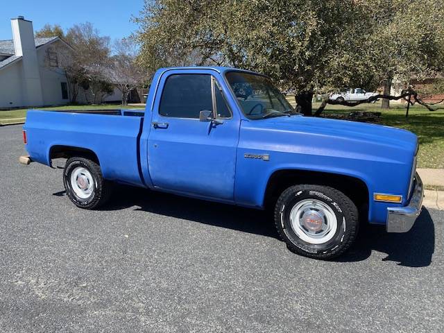 Gmc-sierra-1500-1982-blue