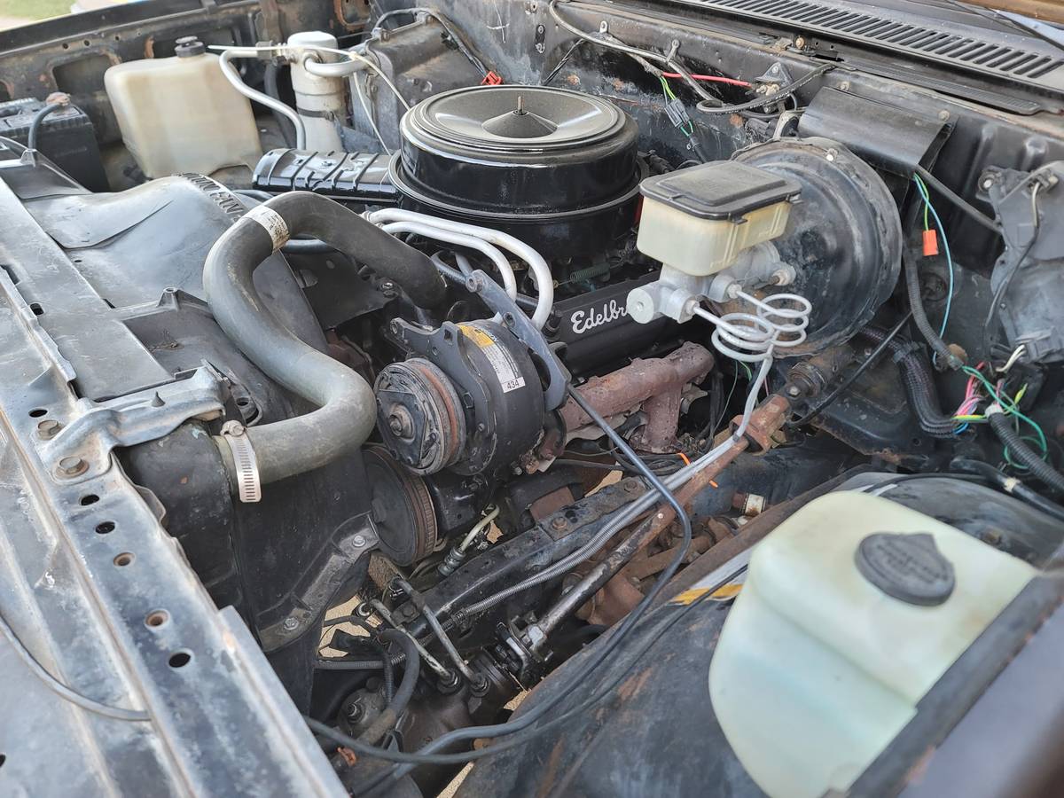 Gmc-sierra-1500-1985-black-1