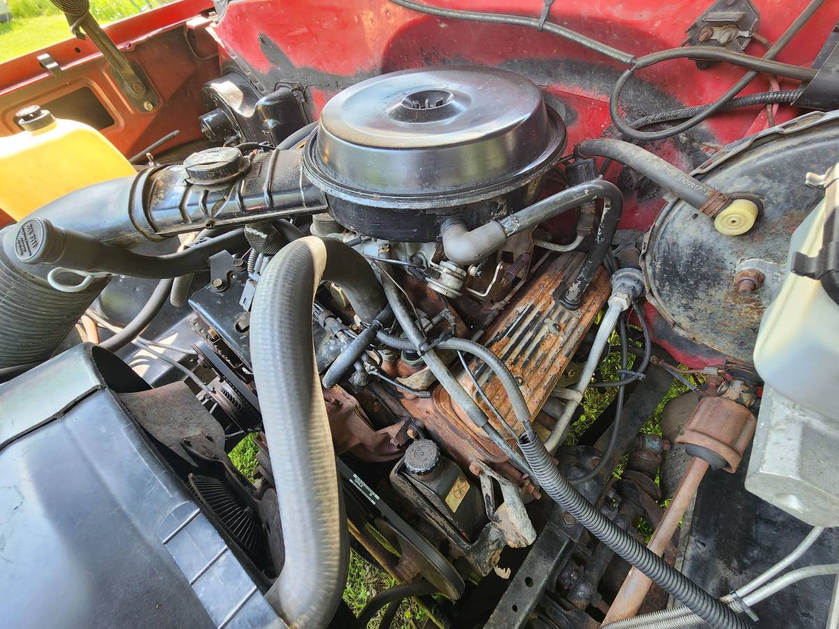 Gmc-sierra-1500-1985-red-5