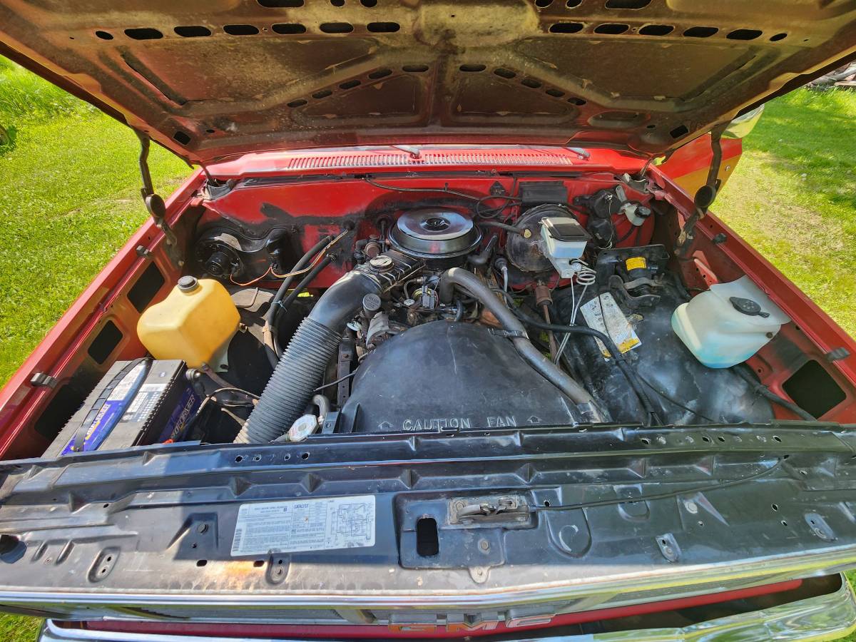 Gmc-sierra-1500-1985-red-6