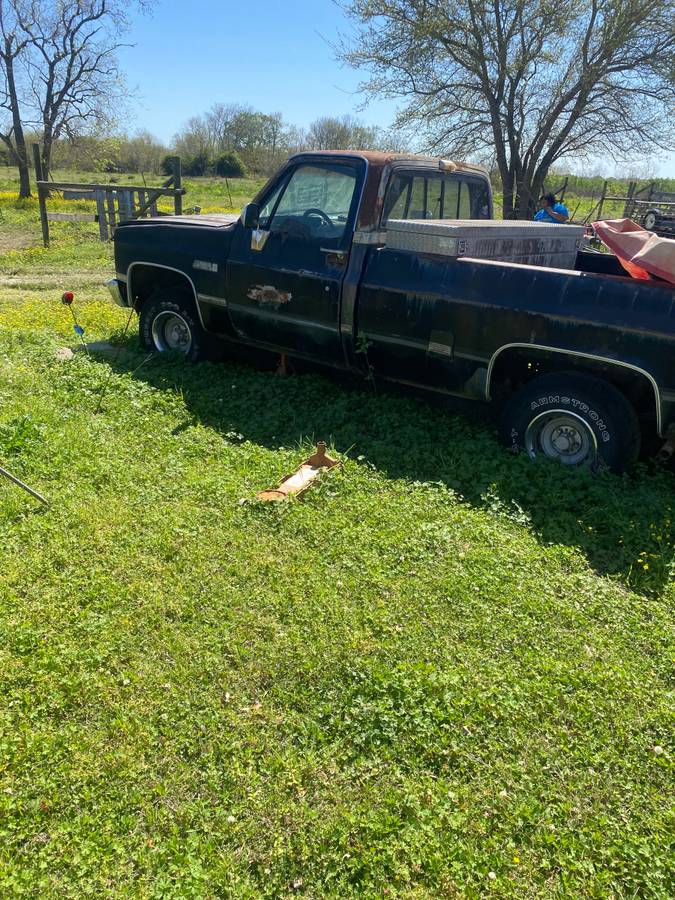 Gmc-sierra-1500-1986-2