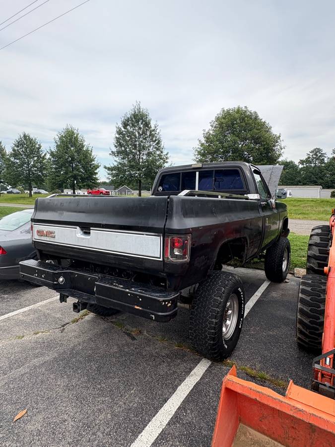 Gmc-sierra-1500-1987-black-2