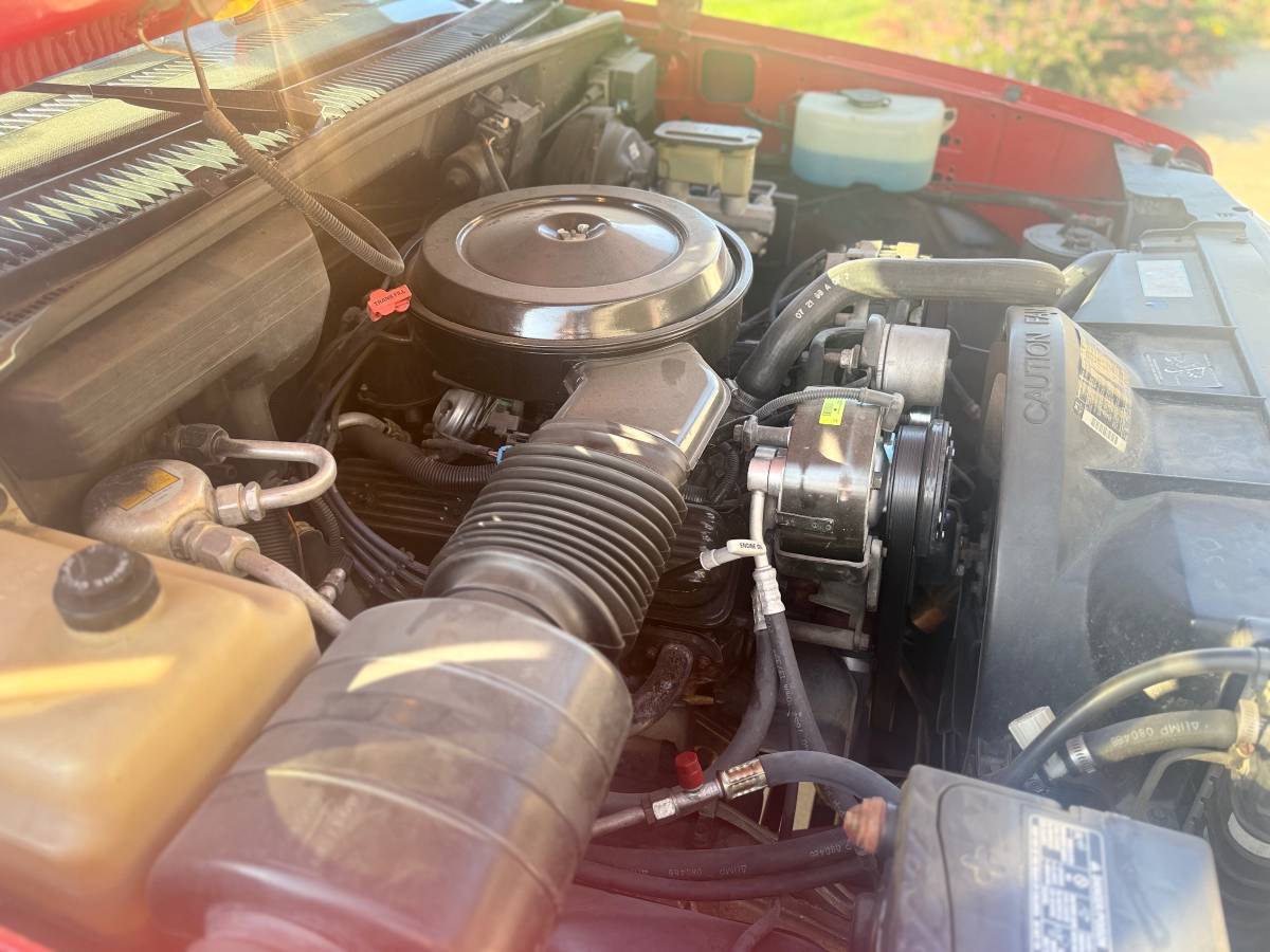 Gmc-sierra-1500-1989-red-9