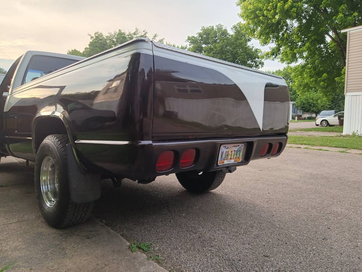 Gmc-sierra-1500-1991-custom-2