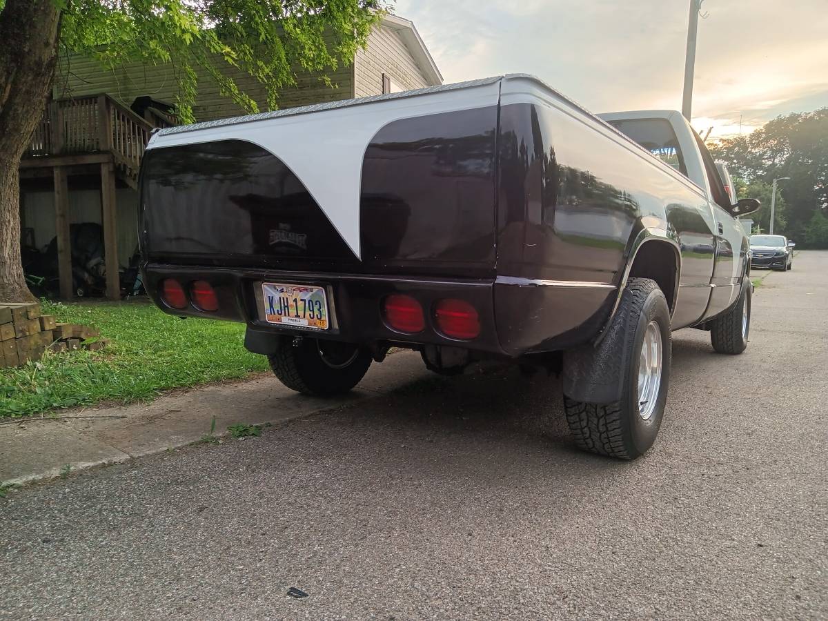Gmc-sierra-1500-1991-custom-3