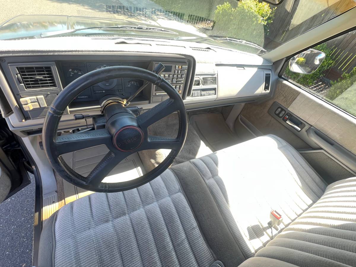 Gmc-sierra-1500-1991-grey-3