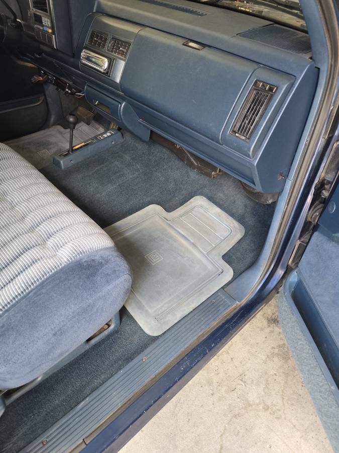 Gmc-sierra-1500-1993-blue-21