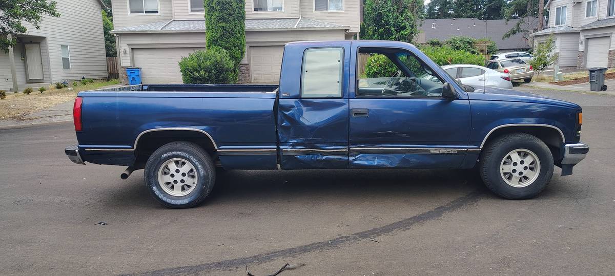 Gmc-sierra-1500-1995-11