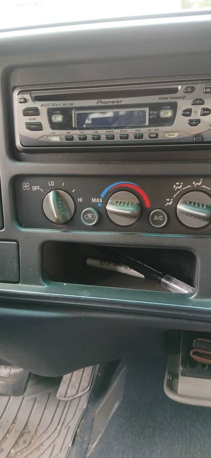 Gmc-sierra-1500-1995-15