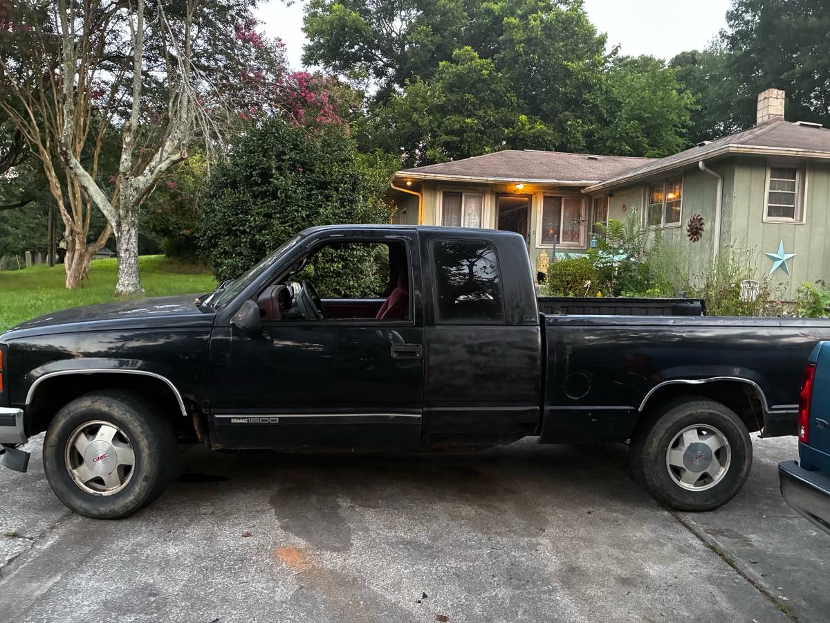 Gmc-sierra-1500-1995-black-2