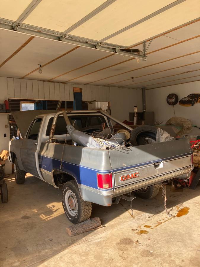 Gmc-sierra-1500-4x4-1987-white-4