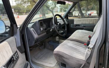 Gmc-sierra-1500-4x4-1990-black