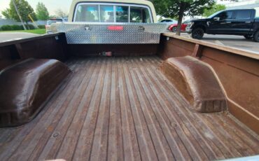 Gmc-sierra-1500-classic-1980-custom-4