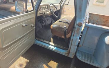 Gmc-sierra-1966-blue-10