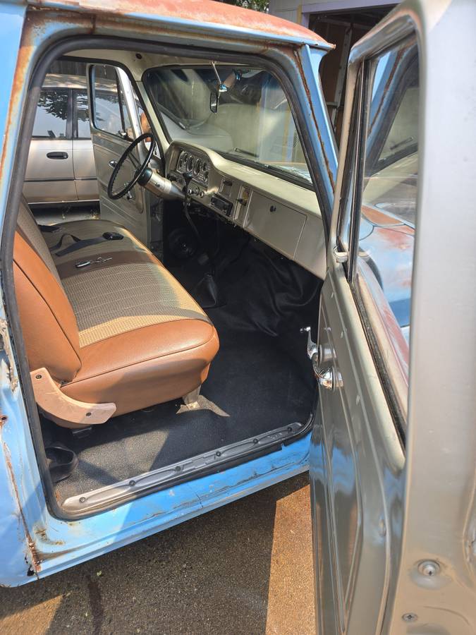Gmc-sierra-1966-blue-13
